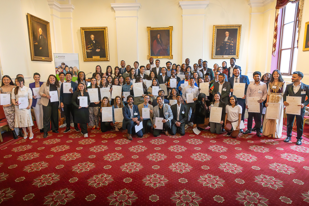 [Beasiswa] 🎓 STUDY ABROAD IN IRELAND? THIS IS YOUR CHANCE! 🎓